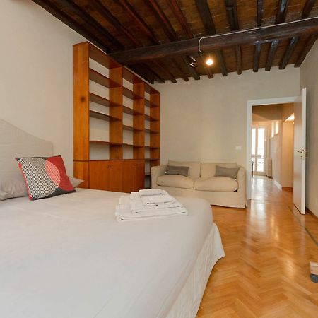 Navona Typical Apartment ローマ エクステリア 写真