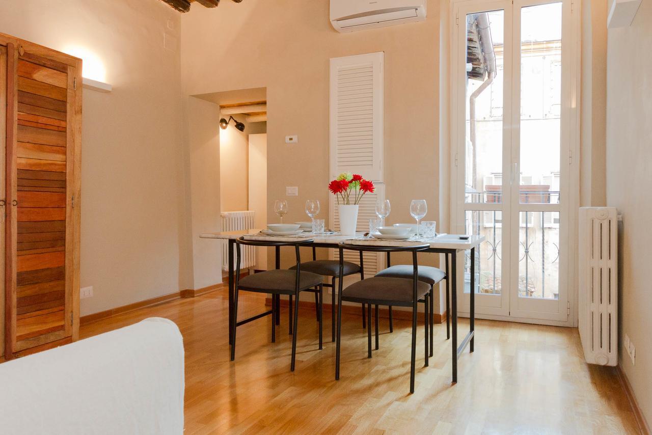 Navona Typical Apartment ローマ エクステリア 写真